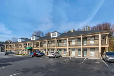 Photo 2 - Quality Inn Conyers I-20