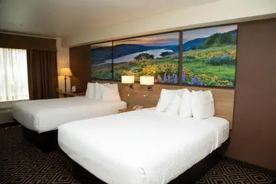 Photo 4 - Days Inn by Wyndham Manitou Springs