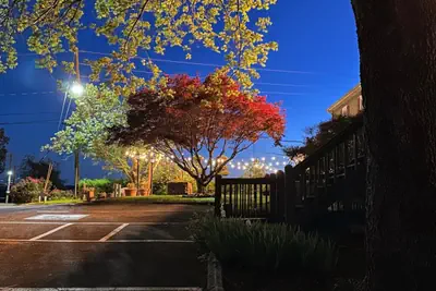 Photo 3 - Woodbridge Inn & Tavern