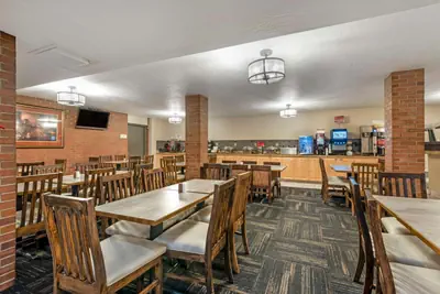 Photo 5 - Best Western Plus Rio Grande Inn