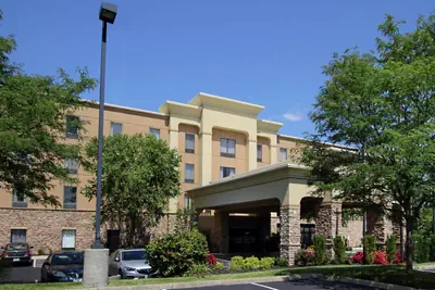 Photo 2 - Hampton Inn & Suites Columbus Hilliard