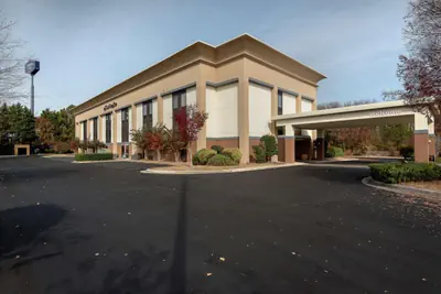 Photo 3 - Hampton Inn Commerce