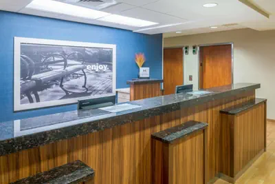 Photo 4 - Hampton Inn Columbia