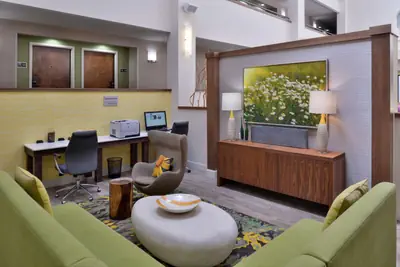 Photo 4 - Hampton Inn Cartersville