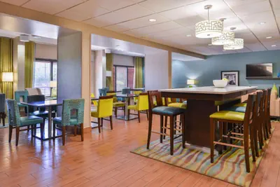 Photo 2 - Spark by Hilton Decatur