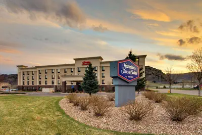 Photo 2 - Hampton Inn & Suites Denver Littleton