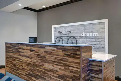 Photo 5 - Hampton Inn Farmington