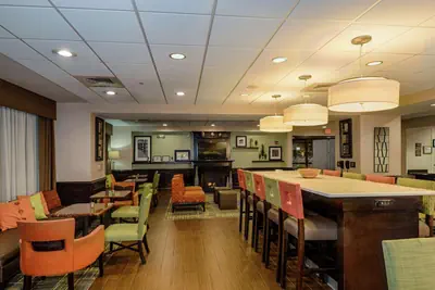 Photo 3 - Hampton Inn Spring Lake Fayetteville