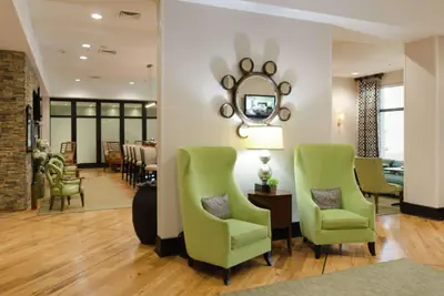 Photo 2 - Hampton Inn Hickory
