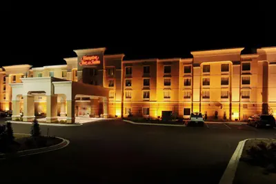 Photo 4 - Hampton Inn & Suites Scottsboro