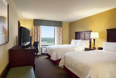 Photo 2 - Hampton Inn & Suites Prattville