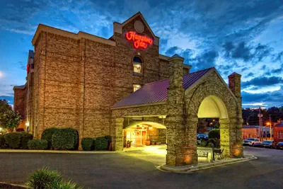 Photo 2 - Hampton Inn Newberry Opera House