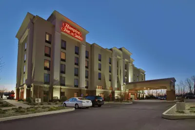 Photo 3 - Hampton Inn & Suites Plattsburgh