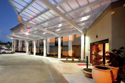 Photo 2 - Hampton Inn Raleigh/Durham Airport
