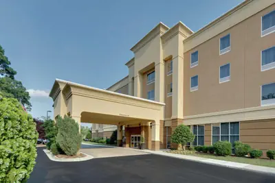 Photo 2 - Hampton Inn & Suites Southern Pines-Pinehurst
