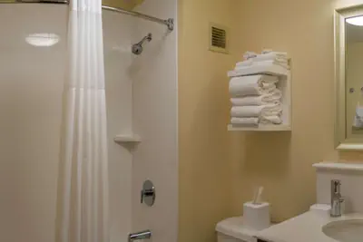 Photo 5 - Hampton Inn St. Louis-Chesterfield