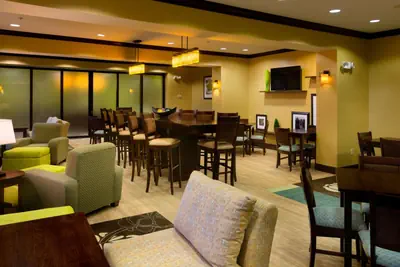 Photo 5 - Hampton Inn Stow