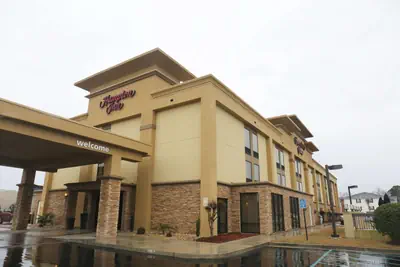 Photo 2 - Hampton Inn Sumter