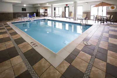Photo 5 - Hampton Inn & Suites Toledo/Westgate