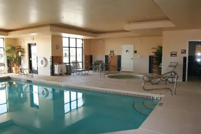 Photo 2 - Hampton Inn Denver Northeast-Brighton