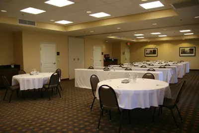 Photo 4 - Hampton Inn Denver Northeast-Brighton