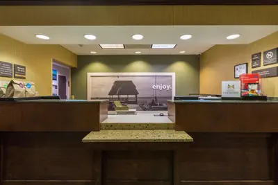 Photo 5 - Hampton Inn Washington