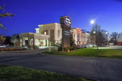 Photo 2 - Hampton Inn & Suites Youngstown-Canfield