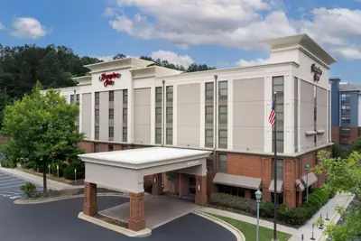 Photo 2 - Hampton Inn Atlanta-Mall Of Georgia