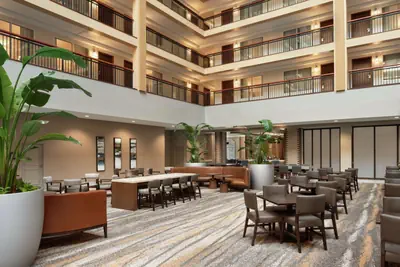 Photo 2 - Embassy Suites by Hilton Cleveland Rockside