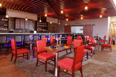 Photo 3 - Best Western Plus Miamisburg-Dayton Suites, Banquets & Hotel
