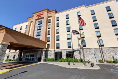 Photo 3 - Hampton Inn Neptune
