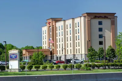Photo 5 - Hampton Inn Neptune