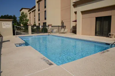 Photo 4 - Hampton Inn Americus