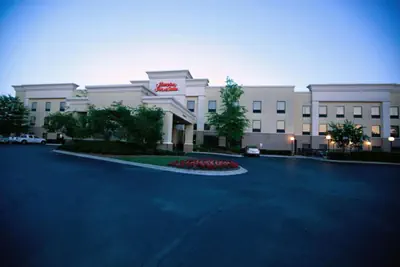 Photo 2 - Hampton Inn & Suites Birmingham-Pelham - I-65
