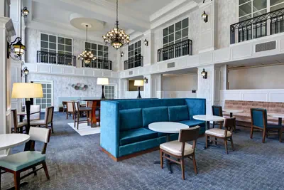 Photo 5 - Hampton Inn & Suites Birmingham-Hoover-Galleria