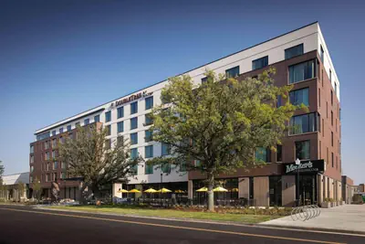 Photo 3 - Doubletree By Hilton Greeley At Lincoln Park