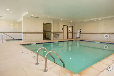 Photo 3 - Hampton Inn Mesa Verde/Cortez Co