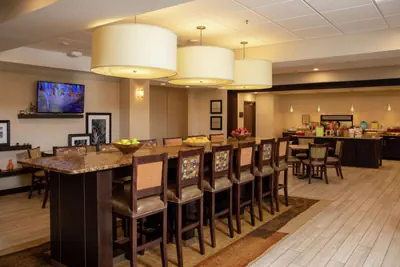 Photo 4 - Hampton Inn Mesa Verde/Cortez Co