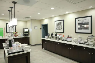 Photo 5 - Hampton Inn & Suites Mount Laurel/Moorestown