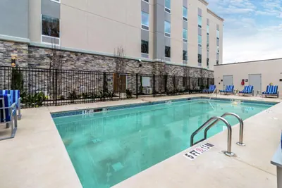 Photo 5 - Hampton Inn Locust Grove