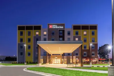 Photo 3 - Hilton Garden Inn Kansas City Airport Mo
