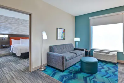 Photo 2 - Home2 Suites By Hilton Savannah Midtown, Ga