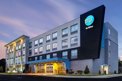 Photo 2 - Tru by Hilton Lithia Springs, GA
