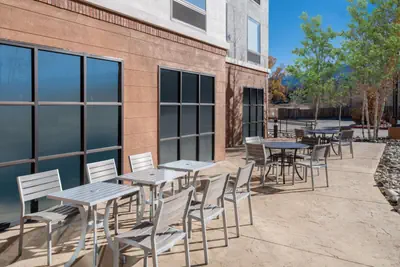 Photo 2 - Hampton Inn & Suites Salida, CO
