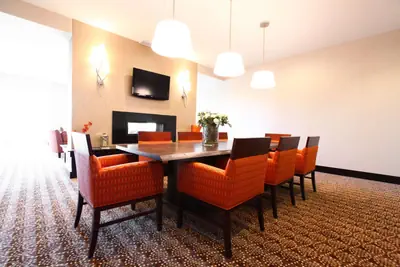 Photo 2 - Hilton Garden Inn Olathe