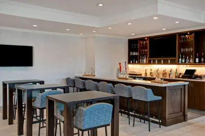 Photo 3 - Hilton Garden Inn Kansas City/Kansas