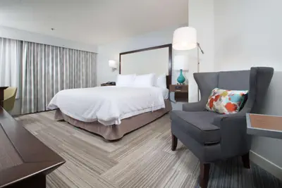 Photo 3 - Hampton Inn Tiffin