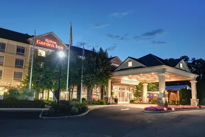 Photo 4 - Hilton Garden Inn Hamilton