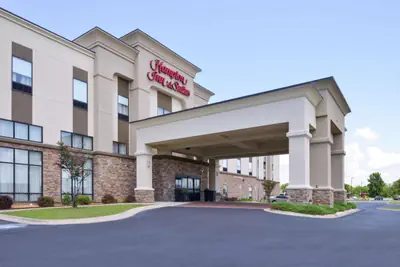 Photo 2 - Hampton Inn & Suites by Hilton Lonoke