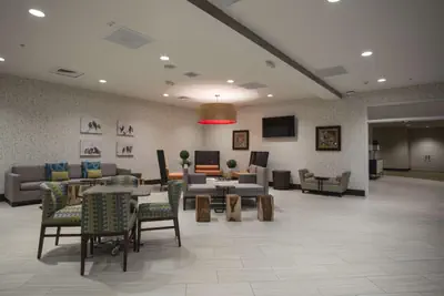 Photo 3 - Hilton Garden Inn Bolingbrook I-55